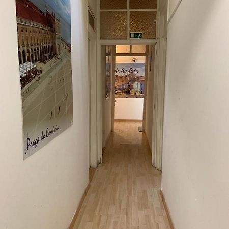 Meyra Hostel Lisbon Luaran gambar