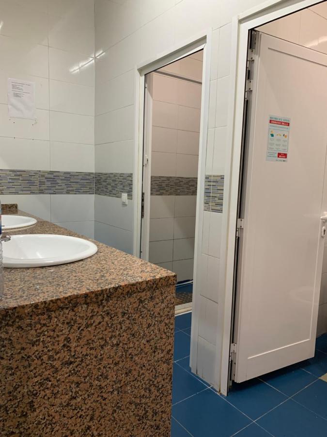 Meyra Hostel Lisbon Luaran gambar